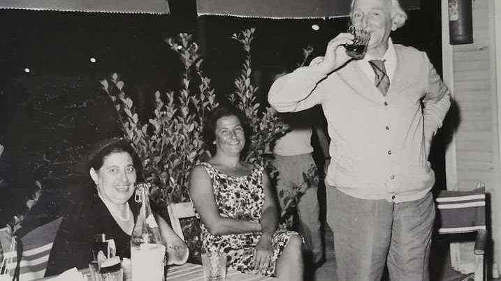 Vittorina Mariani, Francesca Rosati e Umberto Vittorini a Forte dei Marmi