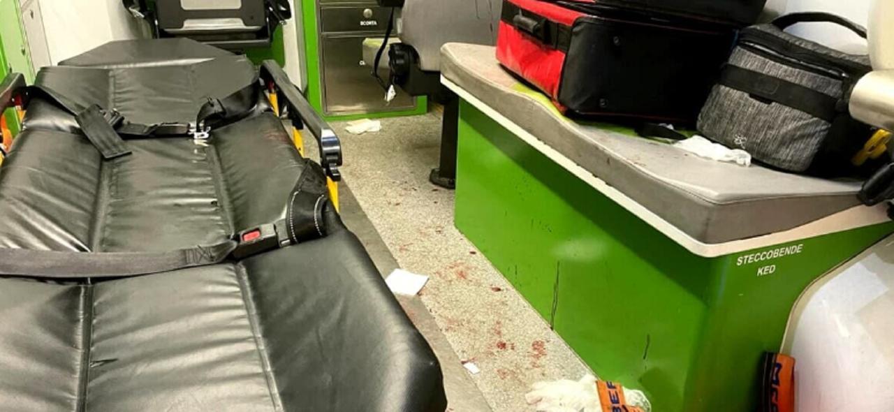 
	Il sangue sull'ambulanza della Svs

