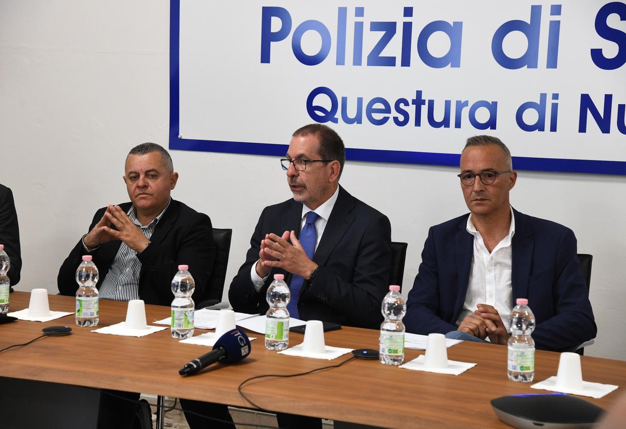 (da sinistra)Ambrogio Guiso del Consorsio di Bonifica ,il prefetto di Nuoro Giancarlo Dionisi, Alessandro Serra direttore provinciale Coldiretti Nuoro-Ogliastra