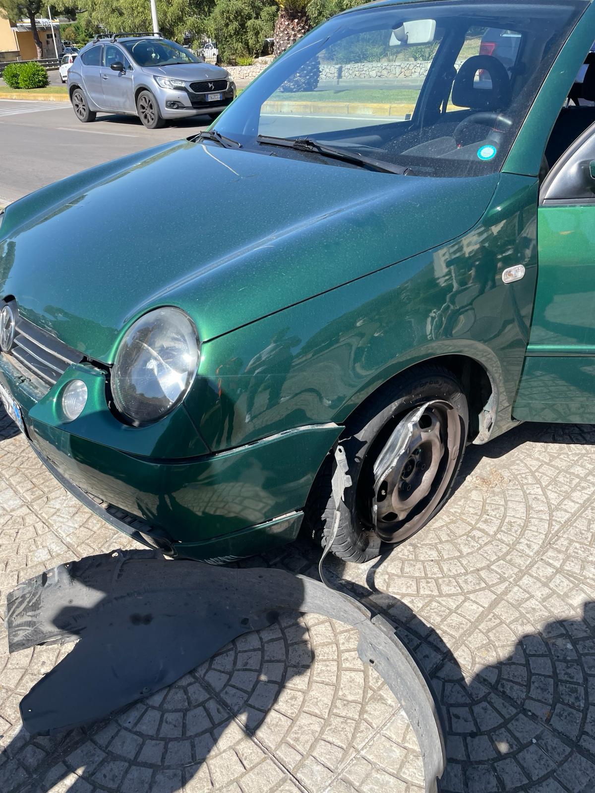 Sassari, tamponamento ad alta velocità in via Budapest: le auto finiscono nelle aiuole