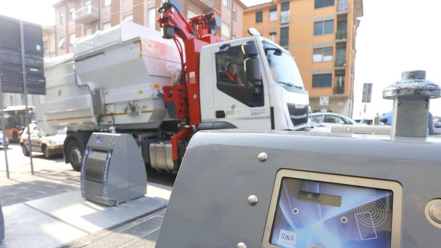 Rifiuti, a Pisa sanzioni e nuove regole contro il degrado in centro