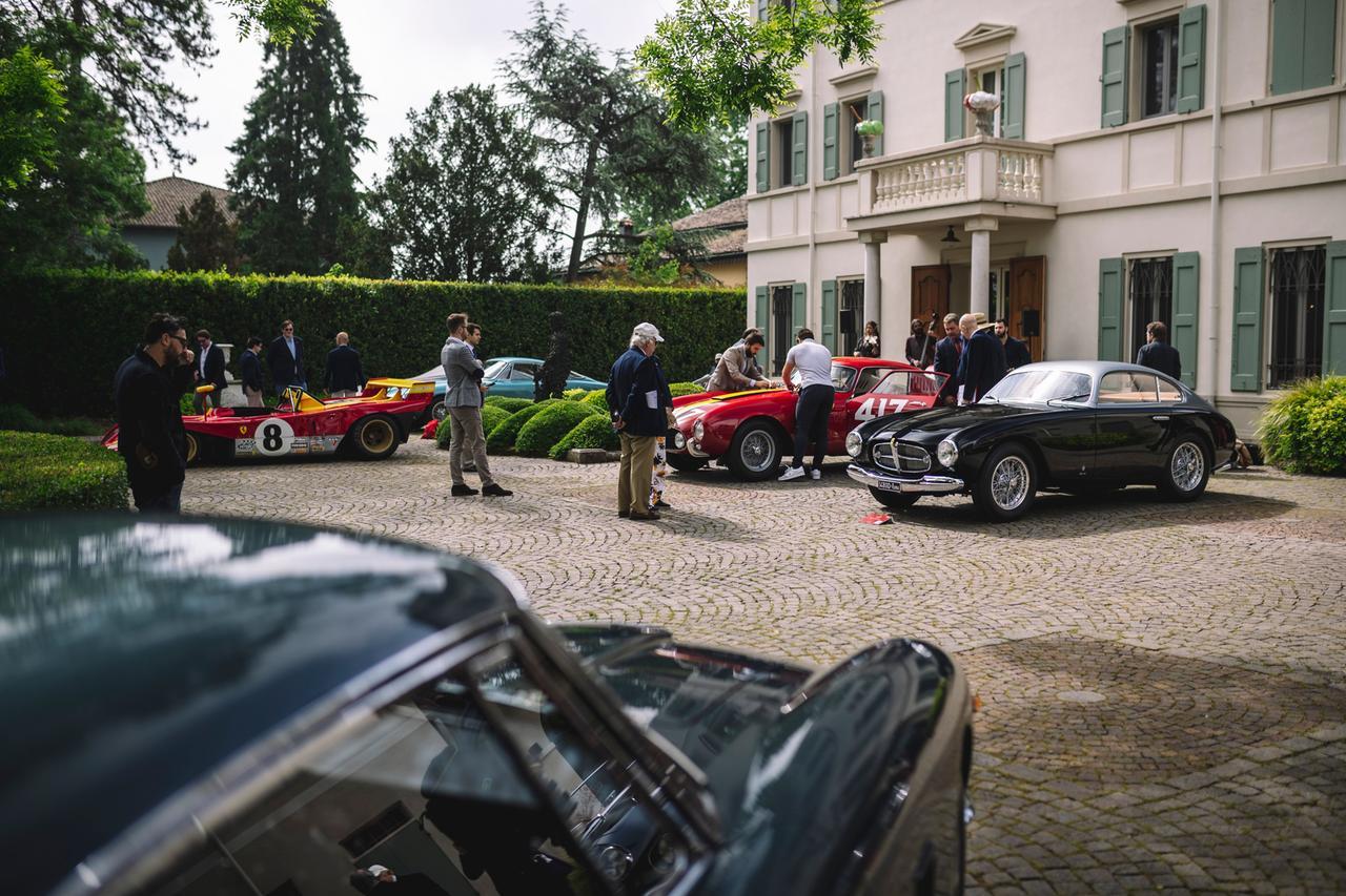 Cavallino Classic: le Ferrari più belle ospiti da Massimo Bottura e in sfilata a Modena e Maranello