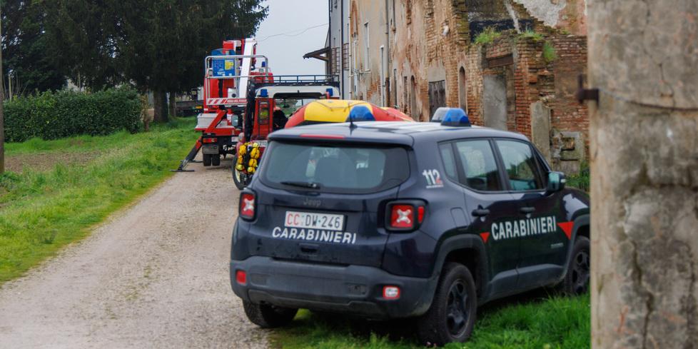 San Nicolò, agli arresti domiciliari l’uomo che aveva rubato le armi e buttato un mitra nella spazzatura