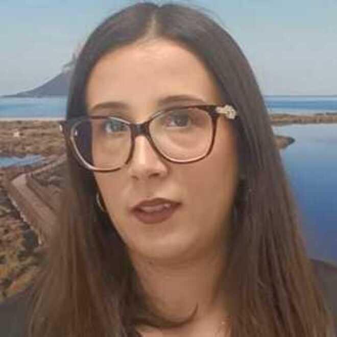 Siccità, la locatrice delle case vacanze: «I giardini delle ville lasciati ingiallire»