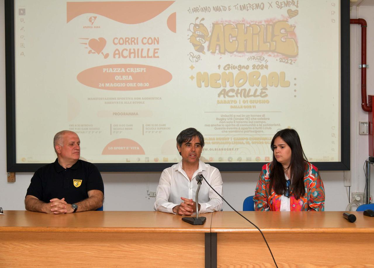 
	Da sinistra Vincenzo Gentile, Gianni Carboni ed Elena Casu

