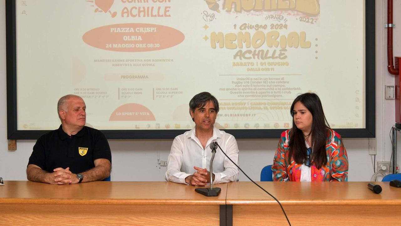 Da sinistra Vincenzo Gentile, Gianni Carboni ed Elena Casu