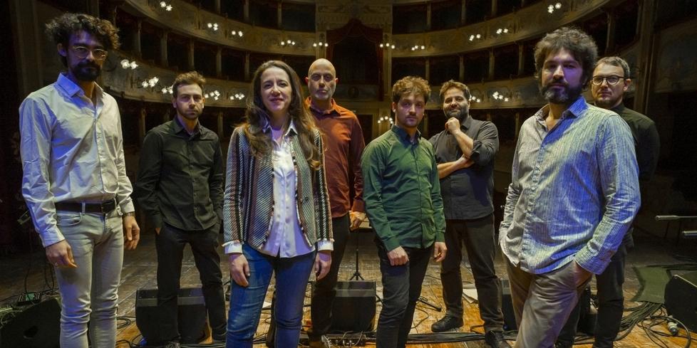 On Time Band al teatro Asioli in una versione big per Crossroads