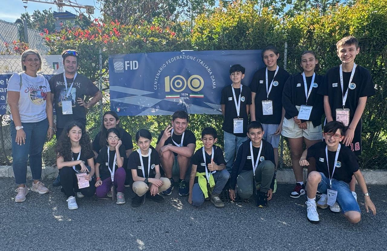 Olbia, la dama a scuola: gli studenti dell’Ettore Pais ai Giochi giovanili