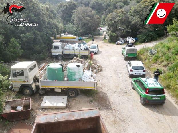 Isola del Giglio, la Scanderia utilizzata come discarica abusiva: lo sfregio al paradiso ambientale