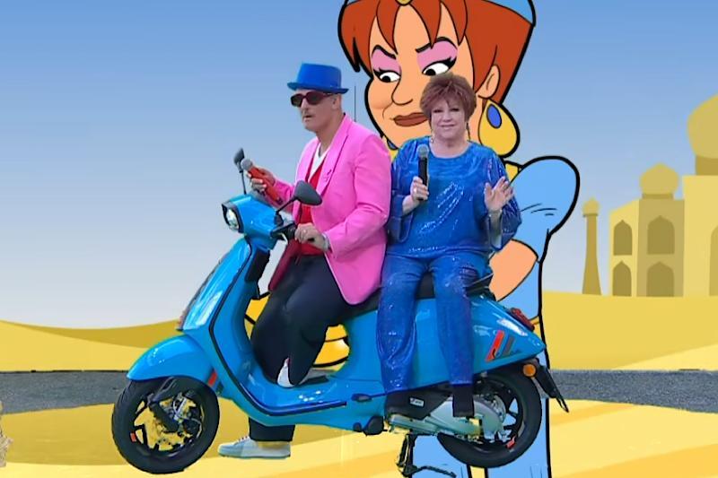 "Una Vespa in 2”, Orietta Berti e Fiorello omaggiano il mito di Pontedera