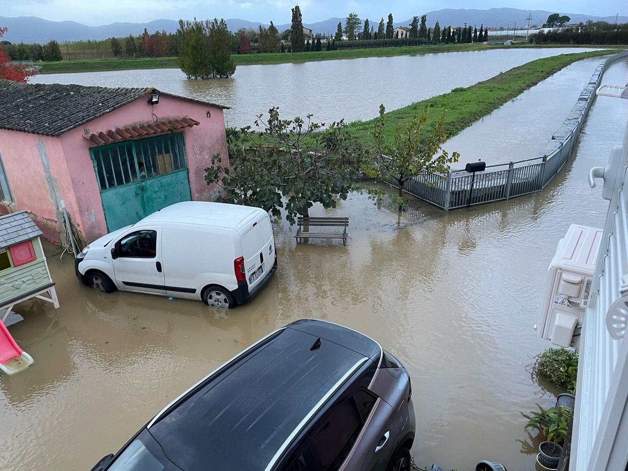 Alluvione in Toscana, la Regione: «Mancano oltre 1000 Iban di residenti per i ristori»