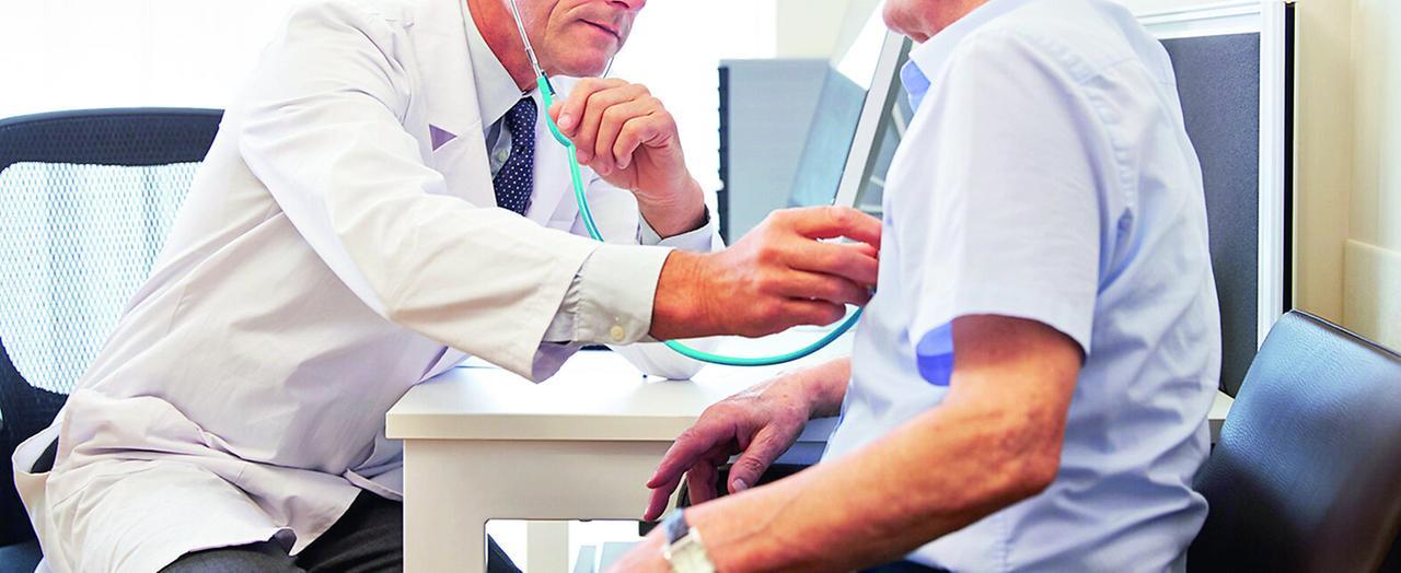 È scontro tra Armando Bartolazzi e l’ordine dei medici