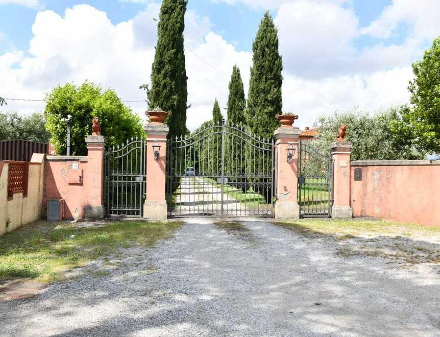 
	La villa della rapina (foto Sernacchioli)

