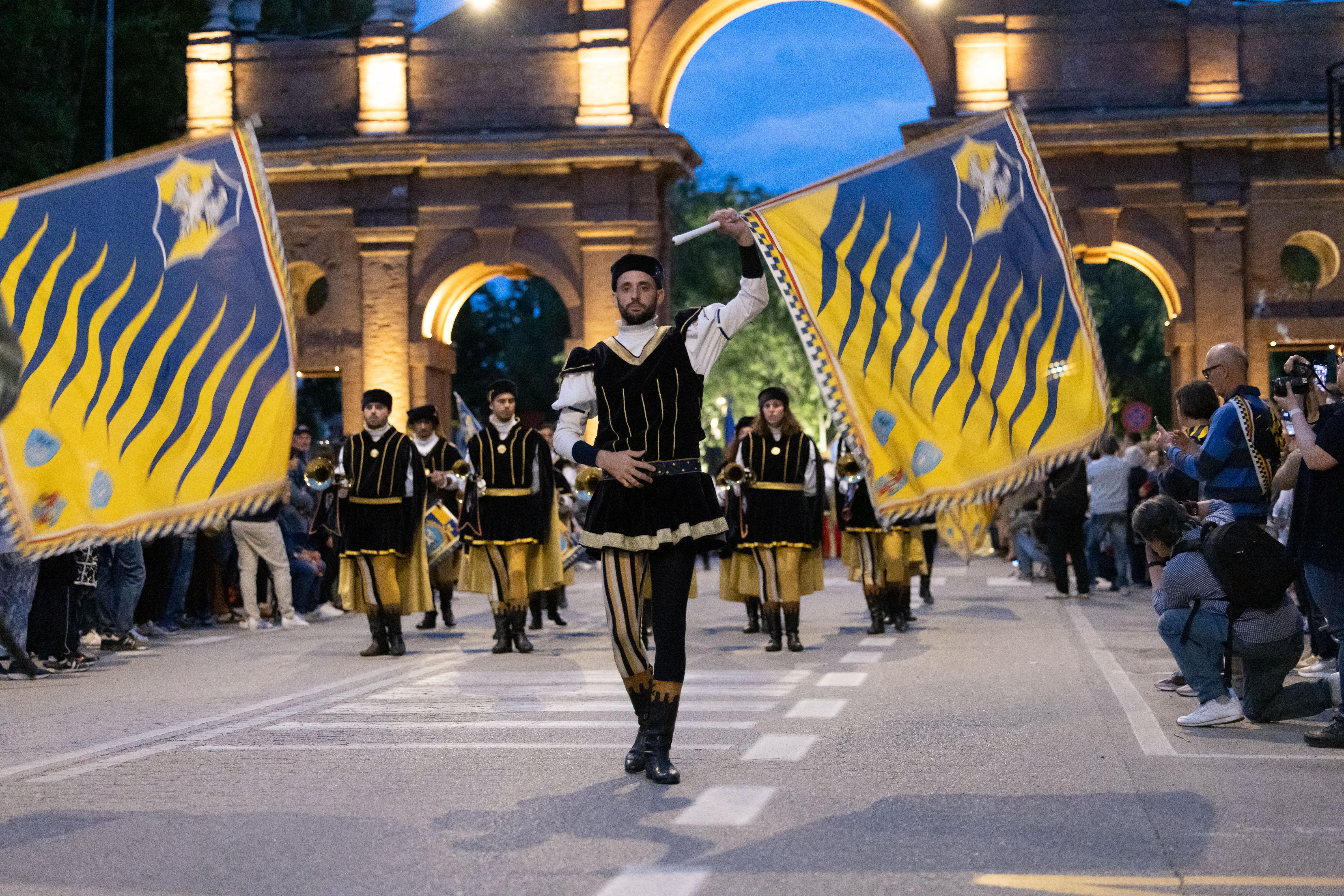 Palio di Ferrara, a Santo Spirito il premio Visentini. Oggi le prove cavalli