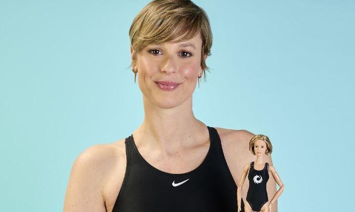 Federica Pellegrini diventa una Barbie, l’annuncio della campionessa: «Messaggio positivo per le bambine che sognano in grande»