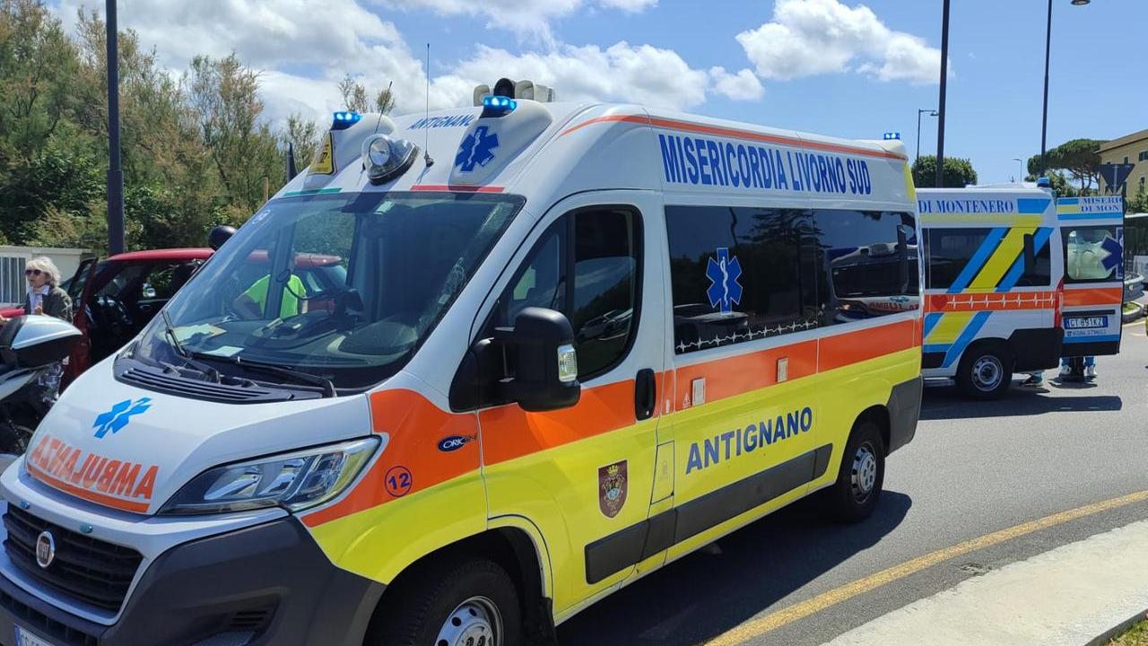L'intervento delle ambulanze 