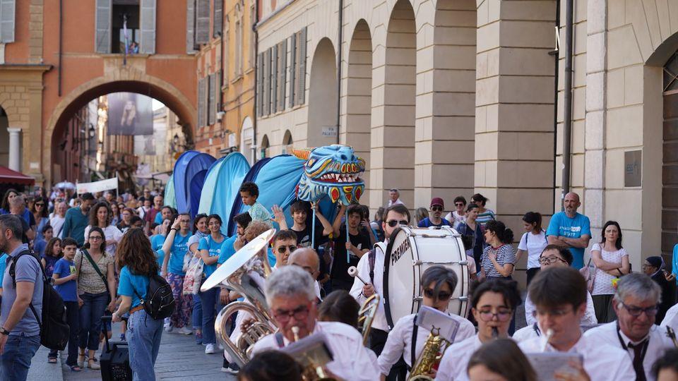 Reggionarra è tornata: ecco gli spettacoli che accendono la città