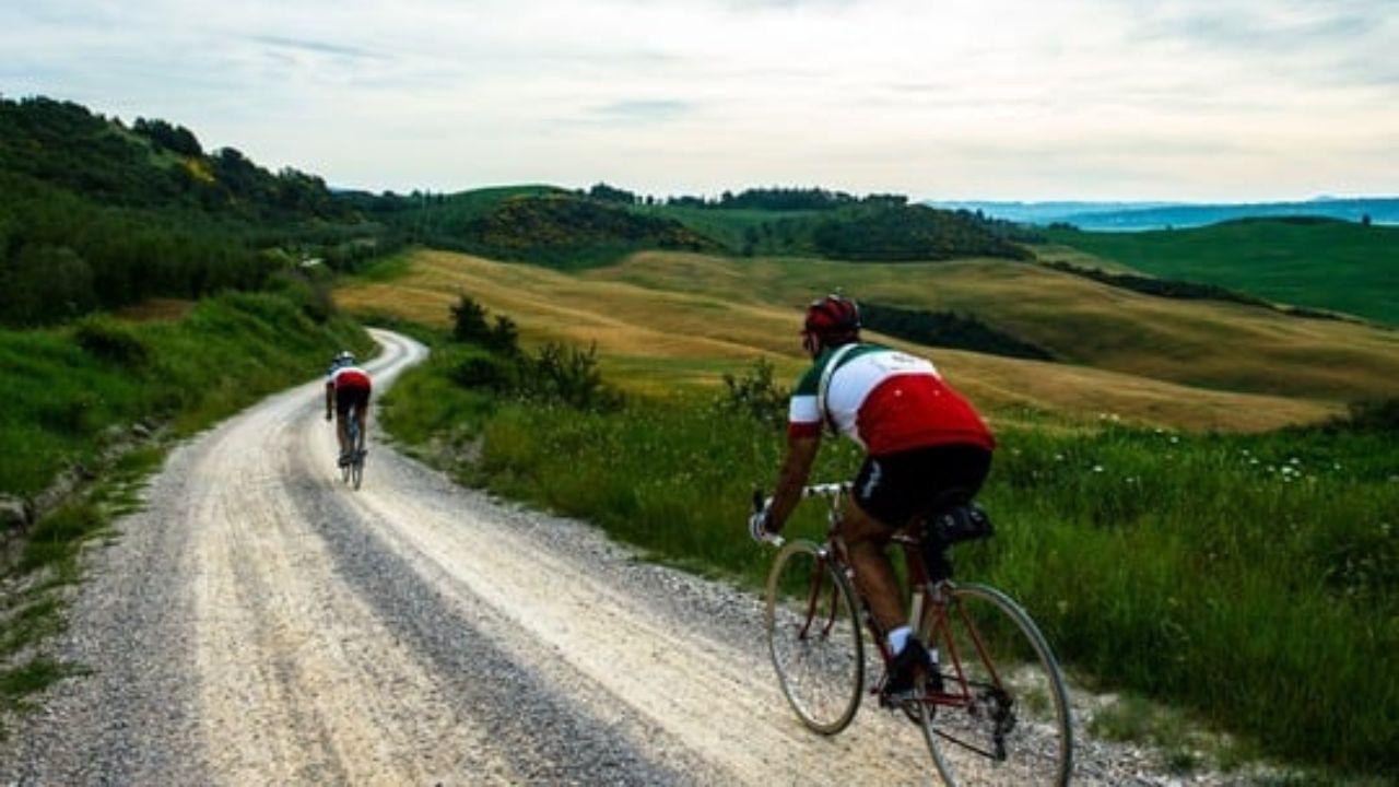 Torna l’Eroica: a Montalcino il fascino e la storia della fatica sui pedali