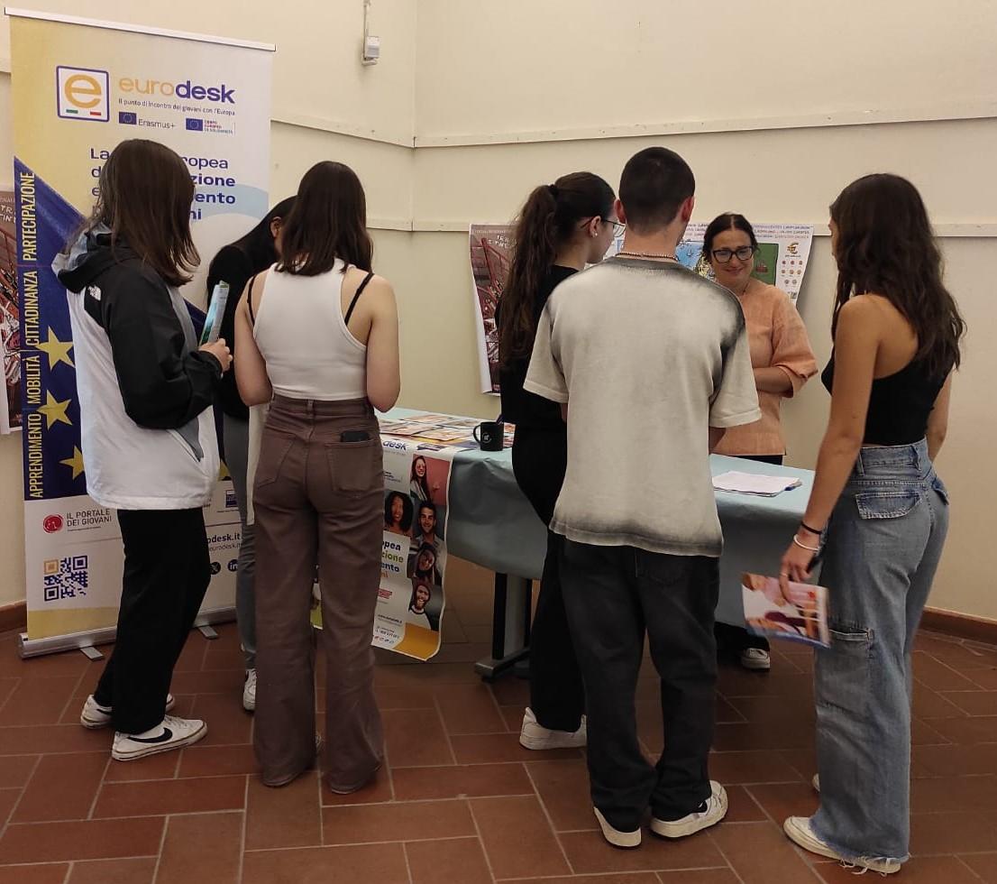 Livorno, gli studenti del Cecioni raccontano l’Europa