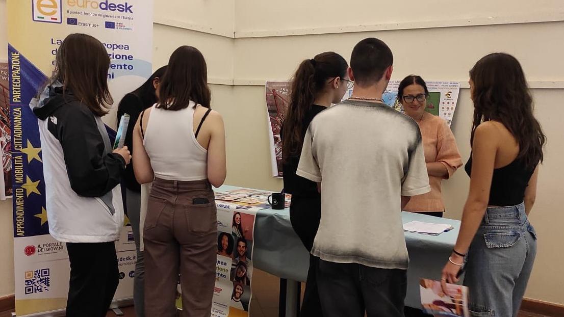 Livorno, gli studenti del Cecioni raccontano l’Europa