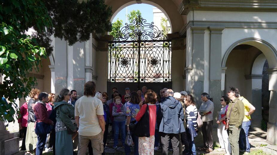 Cimiteri aperti, passeggiata nella memoria tra greci, ebrei e olandesi: benvenuti nella storia di Livorno<br type="_moz" />

