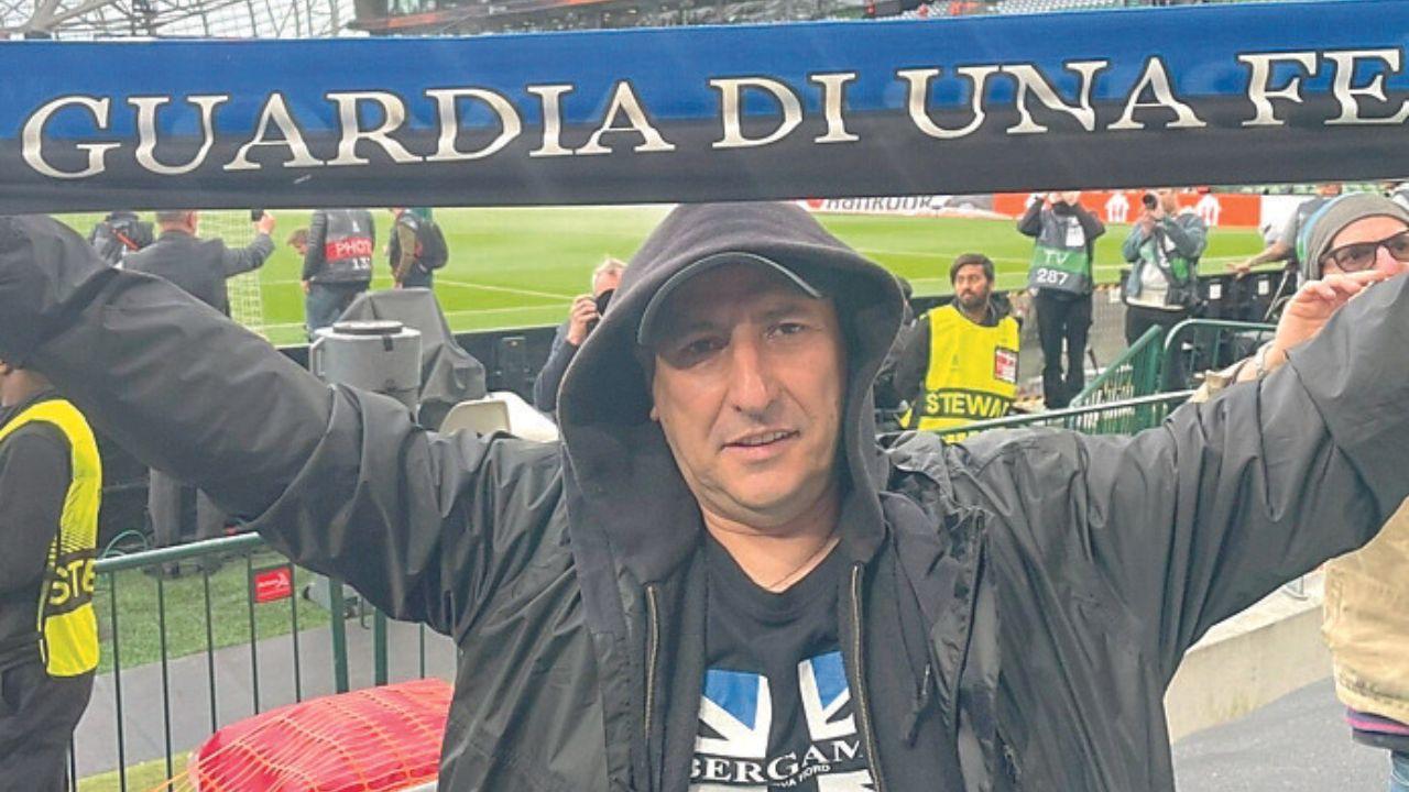
	Alberto Gennai a Dublino con la sciarpa dell'Atalanta

