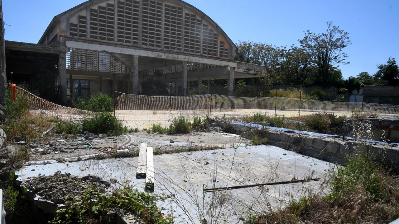 Il rudere del mercato civico di via Mazzini