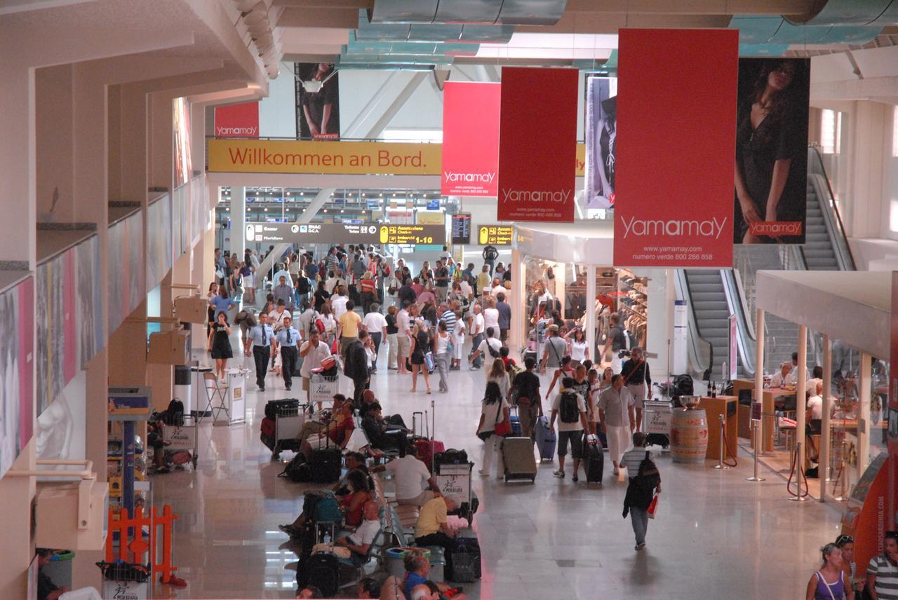 Olbia, l’aeroporto verso nuovi record: attesi 3,5 milioni di passeggeri