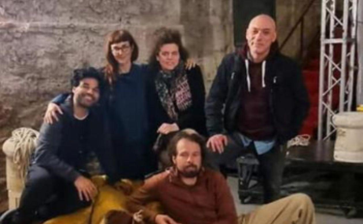 A Livorno la ballata per cuori di salmastro è un grande show