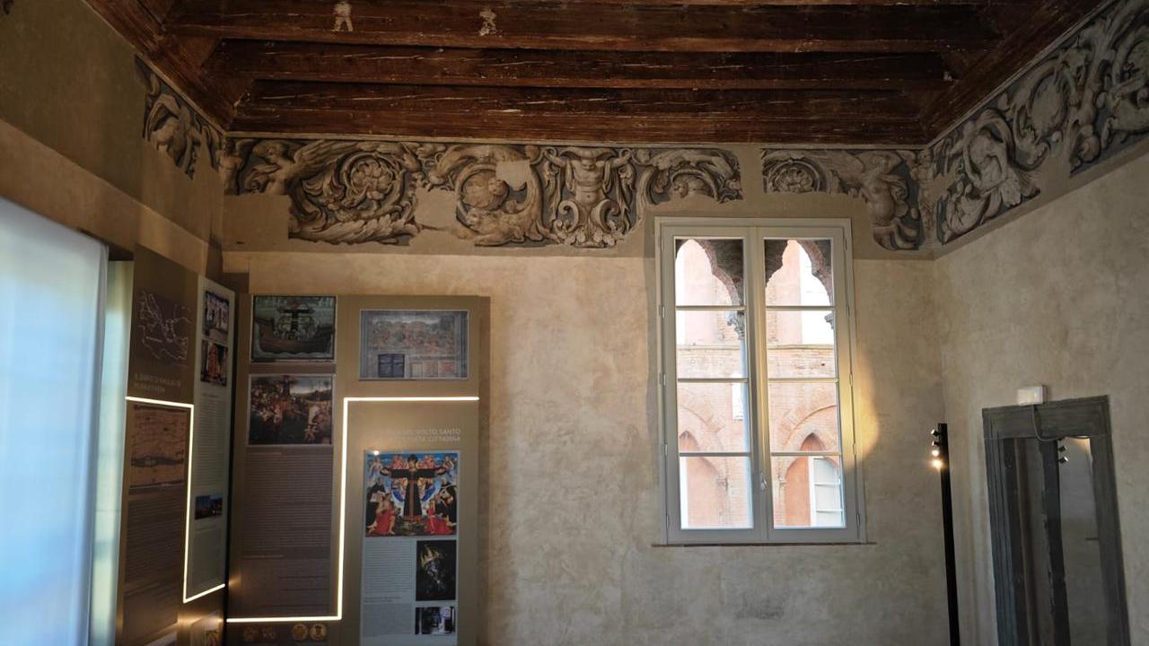 Lucca,  importante affresco rinascimentale ritrovato a Palazzo Guinigi