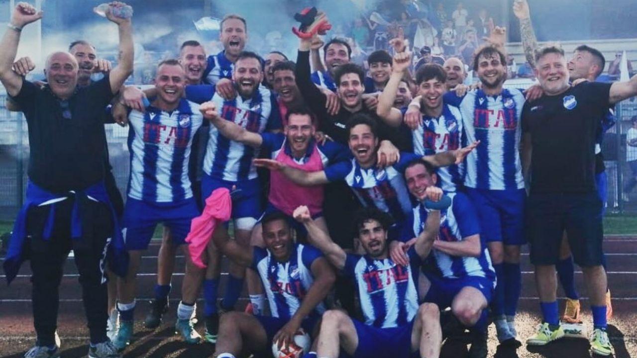 
	L'esultanza del Selvatelle dopo il superamento del primo turno playoff

