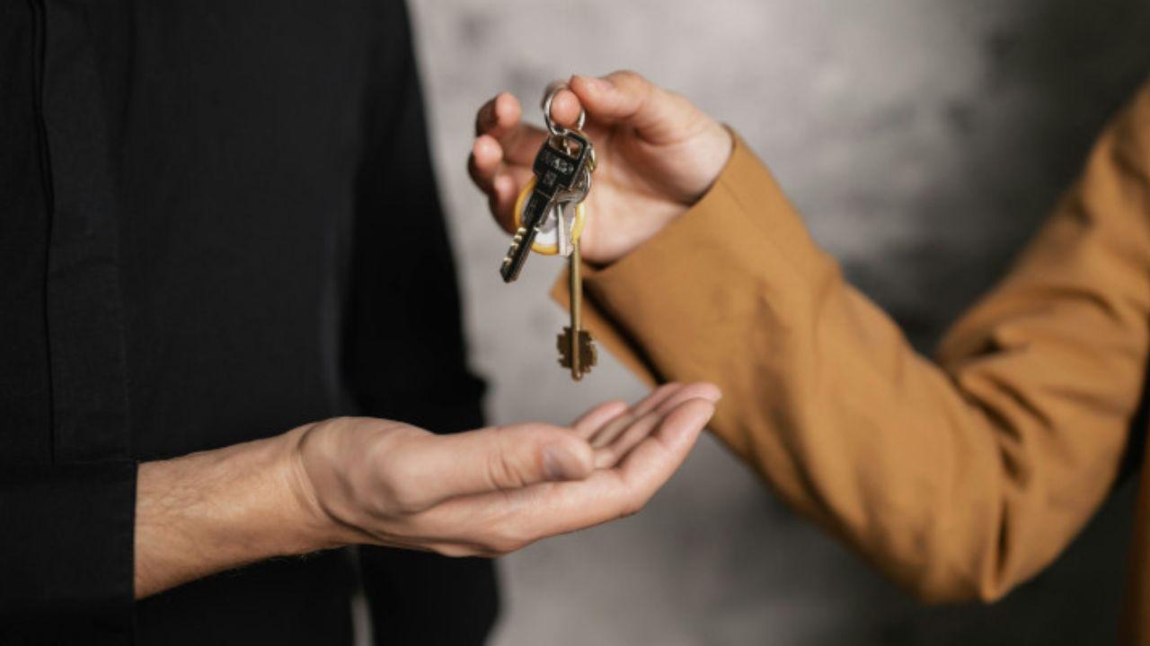 Mutui, tassi in discesa ma conviene il fisso: consigli e informazioni per evitare brutte sorprese