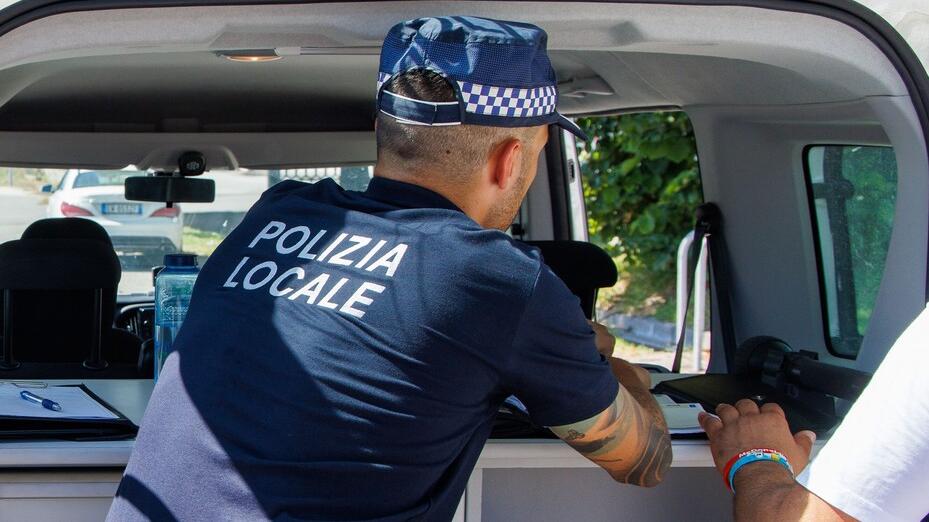 Argenta, i controlii scoprono una casa da incubo
