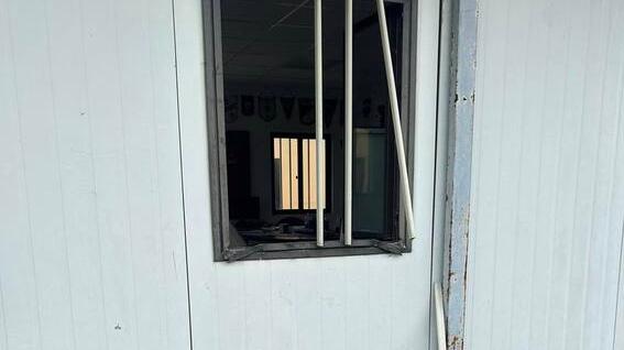 Devastata la sede del Calerno Calcio, i ladri rubano poi brindano con la birra