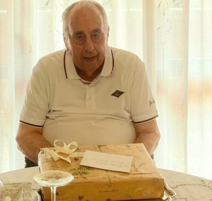 Livorno, cento candeline per nonno Luciano<br>
