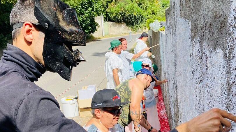 Palau, alla scoperta della street art assieme a Manu Invisible