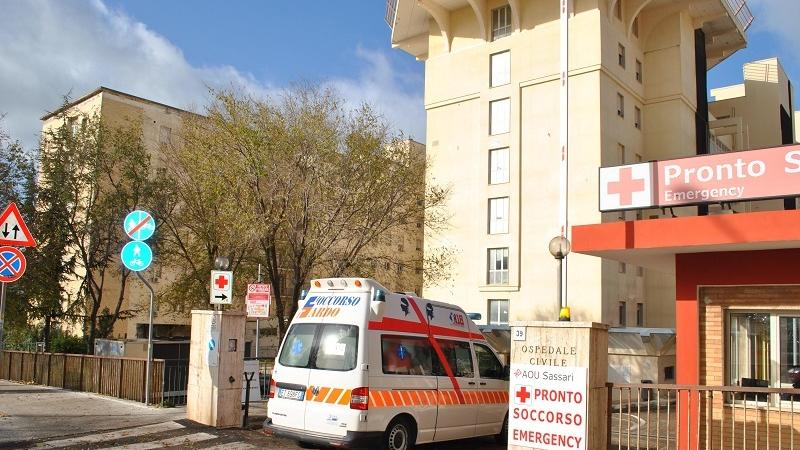 Sassari, tenta di uccidere un uomo col camion: lui arrestato, il 54enne è gravissimo in ospedale