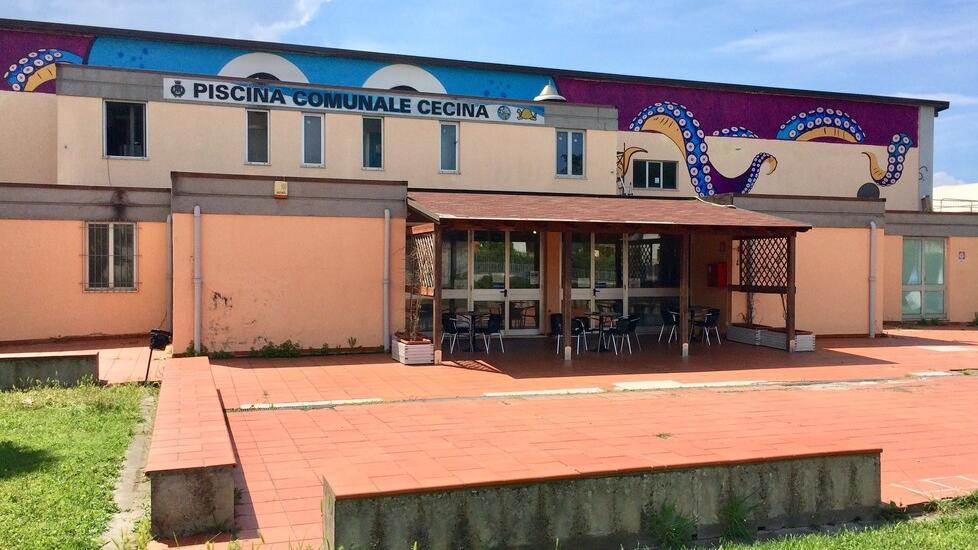 La piscina comunale di Cecina