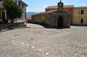 
	Il piazzale della chiesa

