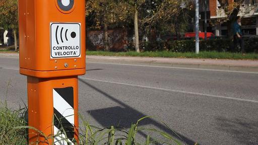 Stretta sugli Autovelox-trappola, nuove regole sulla velocità e i limiti in città