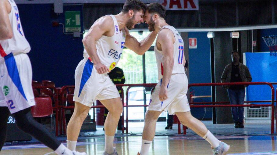 Fabo, Lorenzetti eroe di gara 4 «Ci ha spinto quel muro rossoblù»