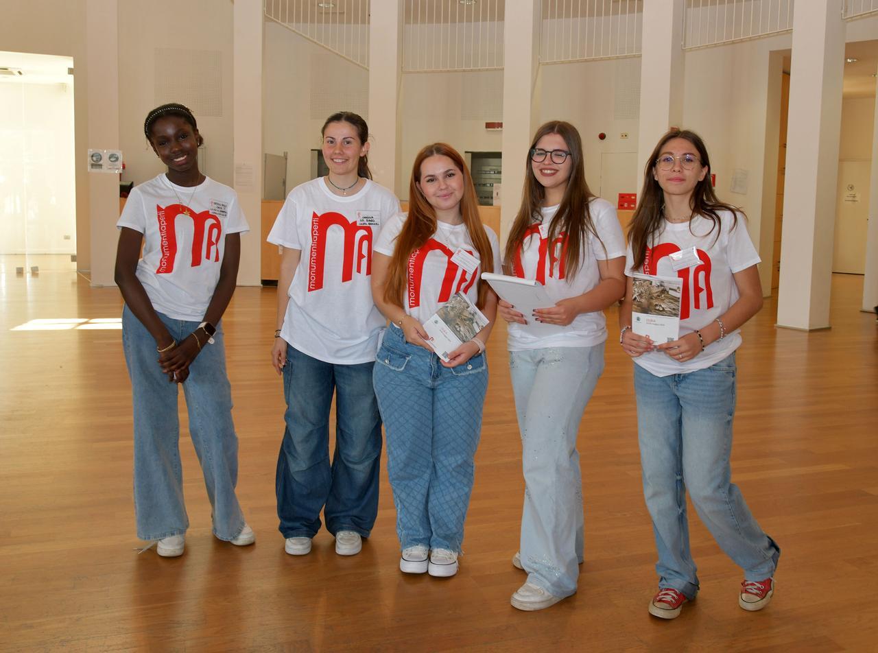 Olbia, la vicesindaca Sabrina Serra: «I ragazzi di Monumenti aperti meritano il 10 in pagella»