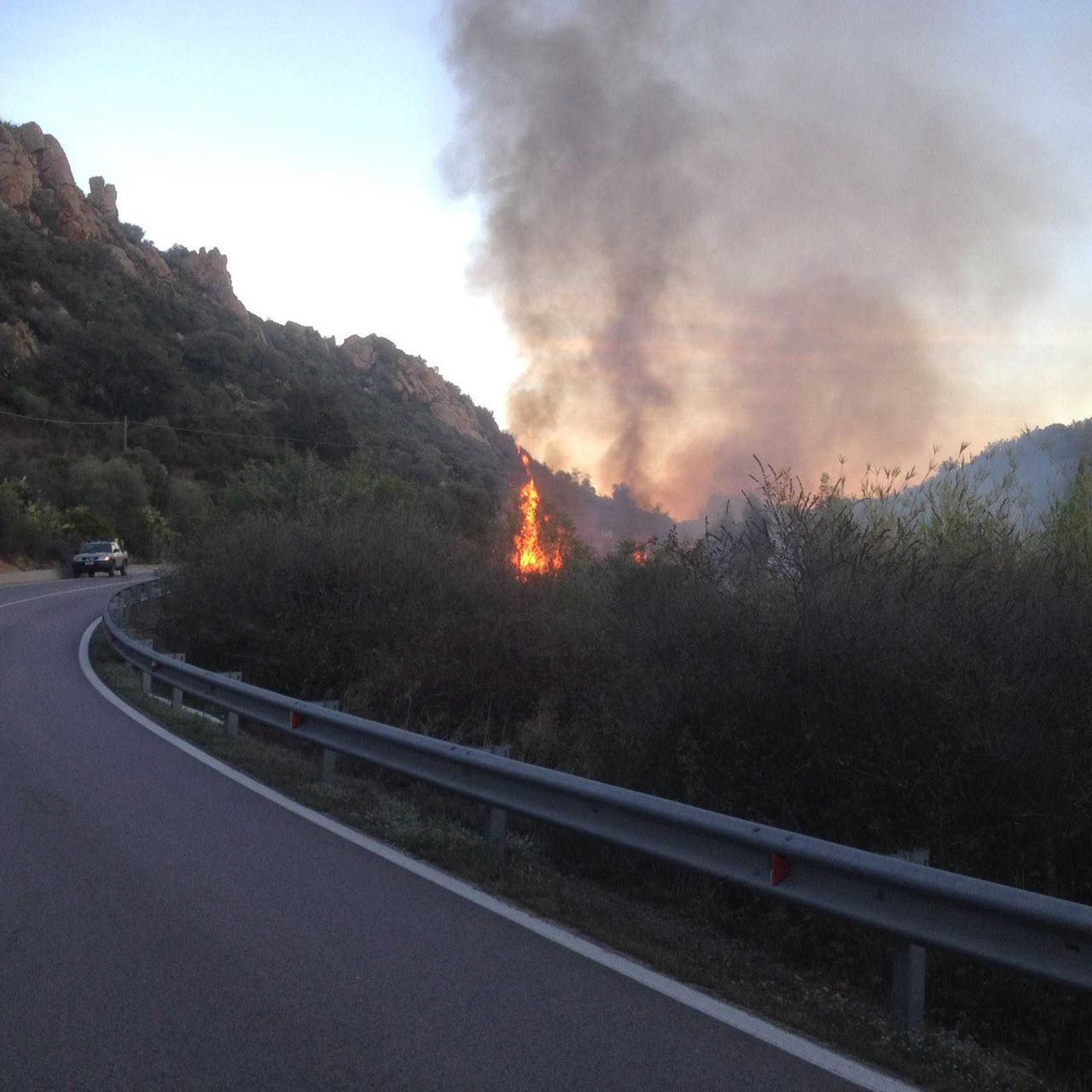 
	Un incendio (foto d'archivio)

