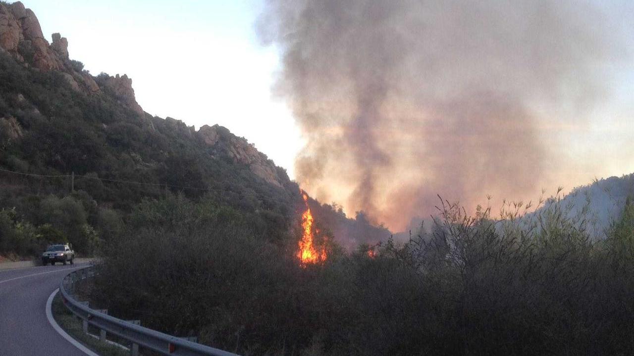 Un incendio (foto d'archivio)