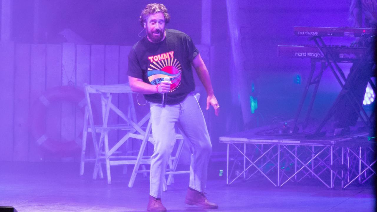 Tommaso Paradiso torna in concerto in Toscana con una sola data