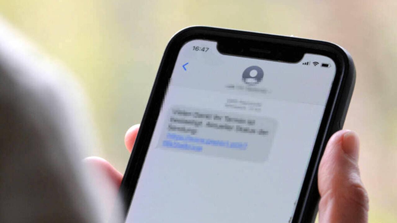 Truffe con sms e chiamate: quali sono e come difendersi