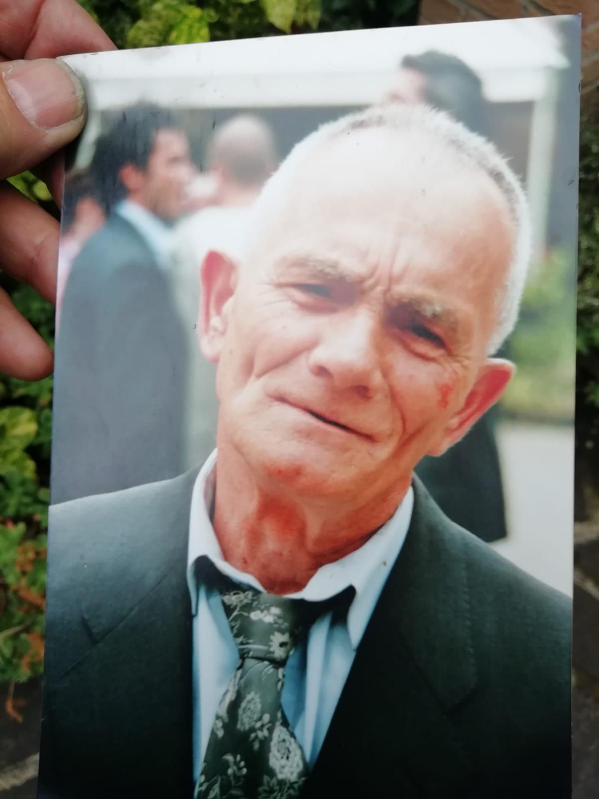 L’addio all’ex idraulico morto nell’incendio