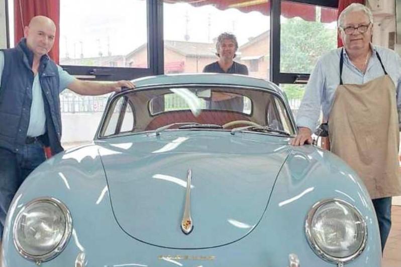 Ferrara, dopo settant’anni chiude la storica tappezzeria di auto d’epoca