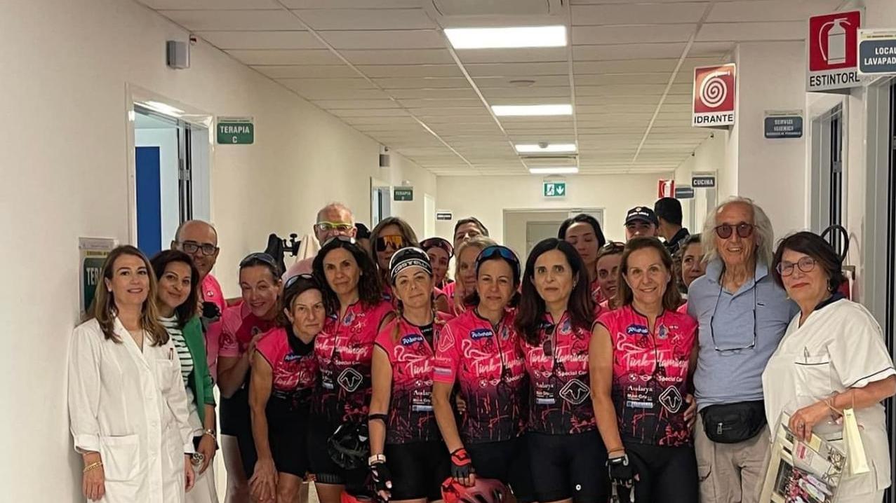 Le Pink Flamingos sono arrivate all’ospedale Santissima Annunziata di Sassari