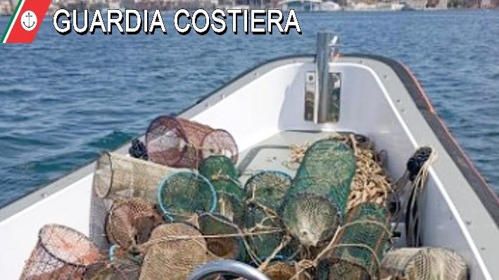 Cagliari, sequestrate 50 nasse da pesca irregolari